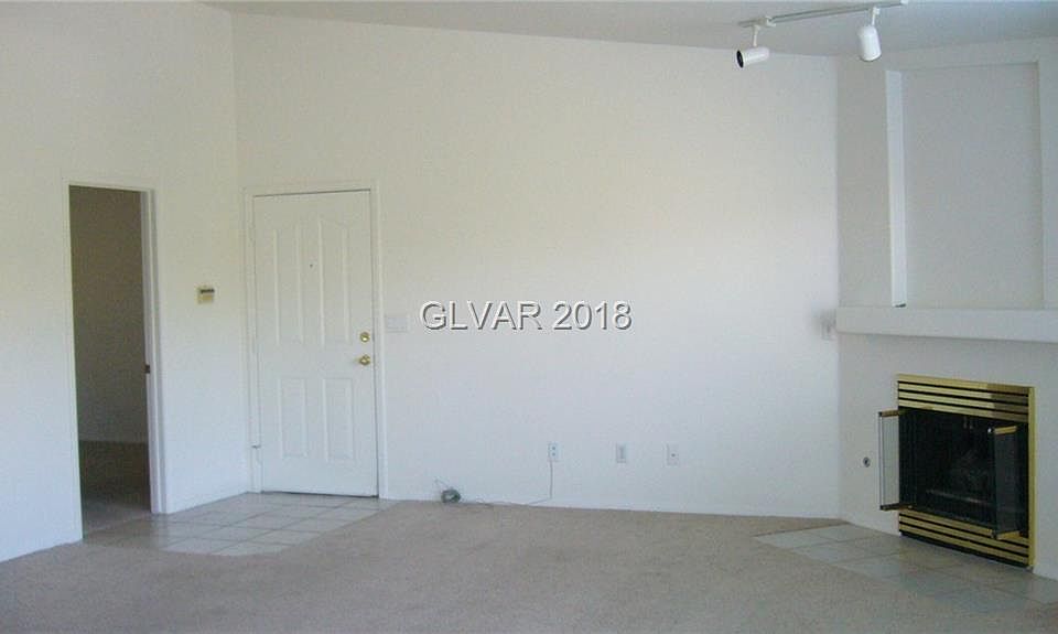 1st image of 700 Capri Dr APT 32C