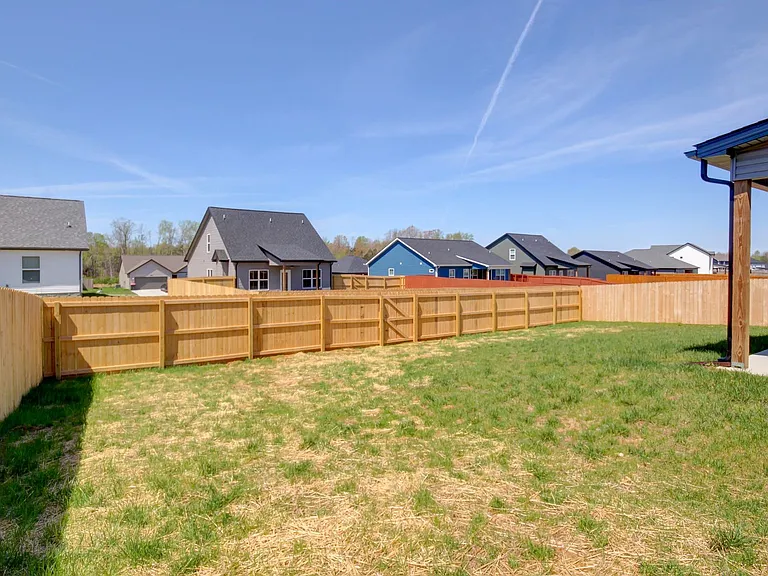 196 Donegal Dr — Photo 25