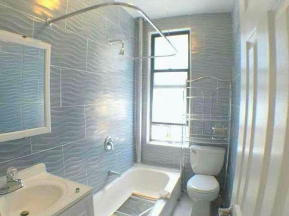 3rd image of 501 W 214th St APT 32