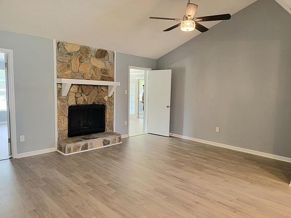 4th image of 2614 Teakwood Drive