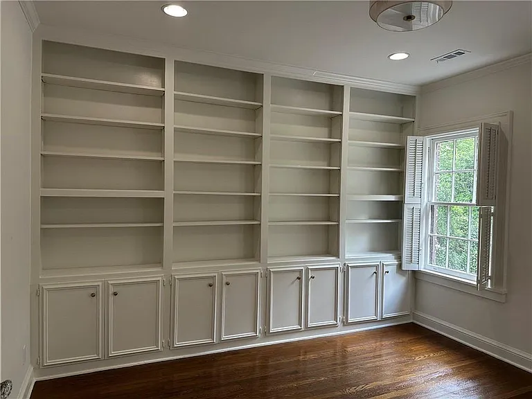 935 Stovall Blvd NE — Photo 26
