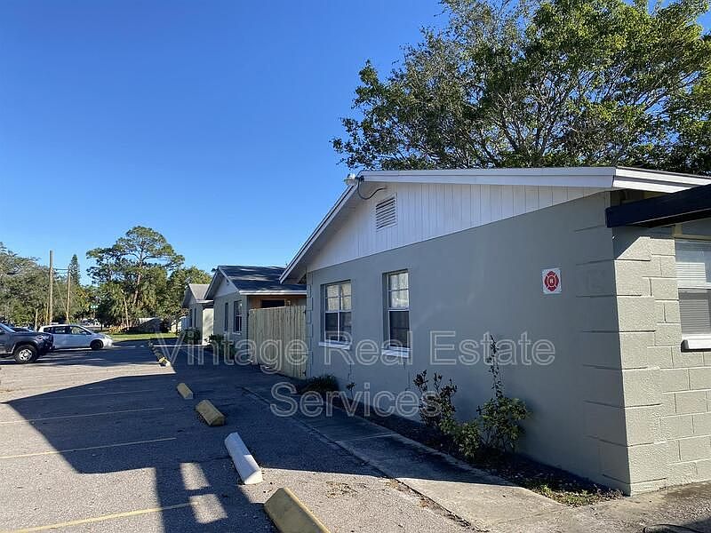 1st image of 520 89th Ave N #3