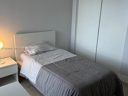 2nd image of 3300 NE 191st St APT 1706