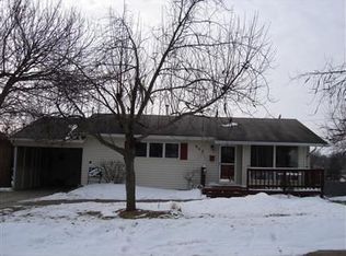803 N 7th St, Oskaloosa, IA 52577
