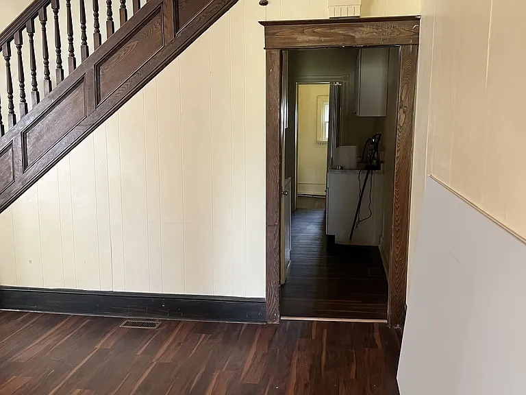 829 Virginia Ave — Photo 6