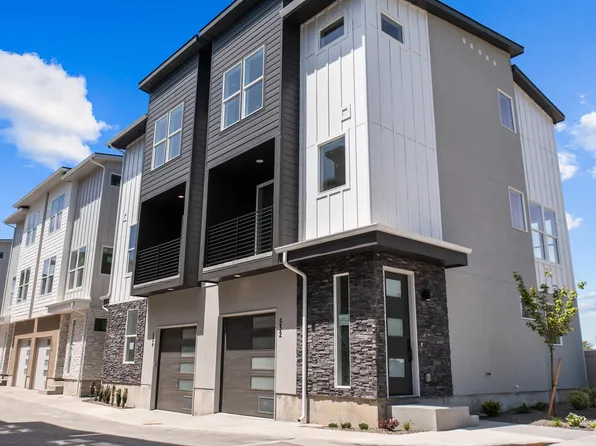 479 E Violets Cove Ln, Garden City, ID 83714