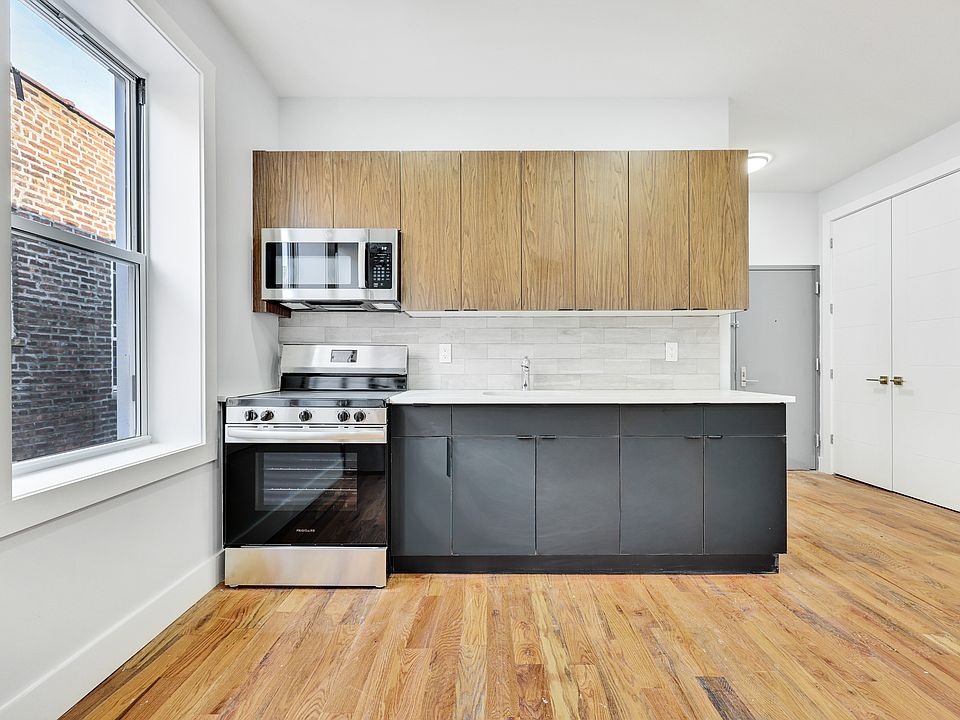 1st image of 325 Eldert St #1F