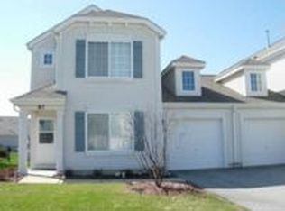 87 W Amberley Dr, Round Lake, IL 60073