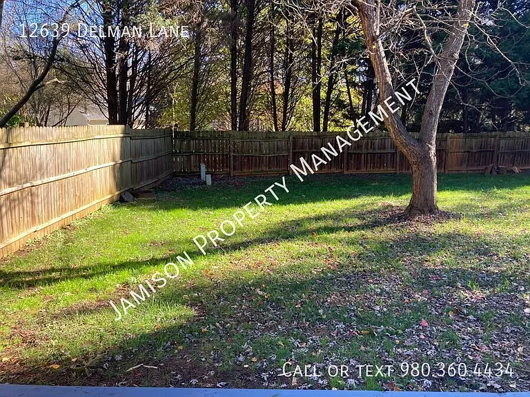 12639 Delman Ln — Photo 11