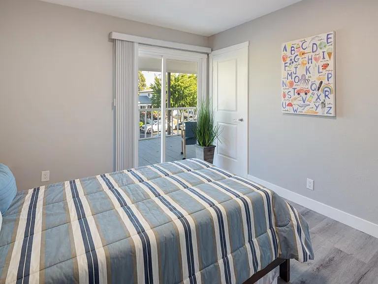 5875 Ettersberg Dr — Photo 24