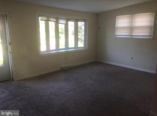 553 Wanamaker Rd, Jenkintown, PA 19046