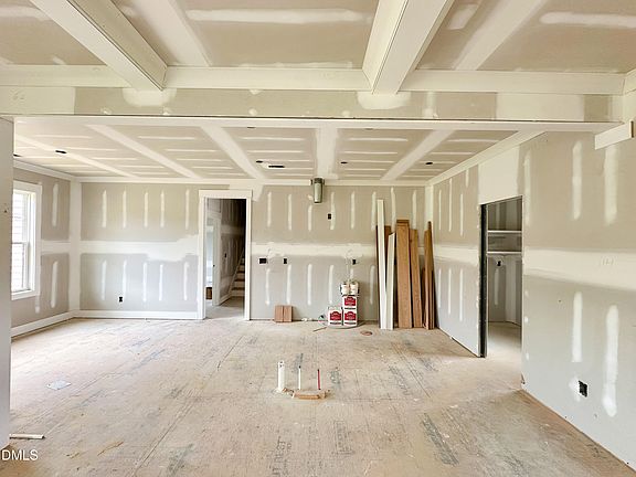 3rd image of 5570 Martys Ct