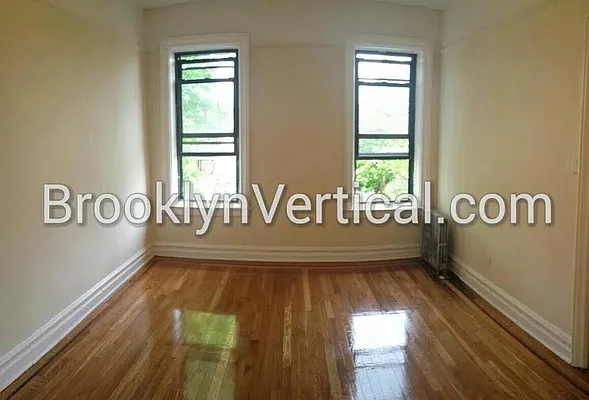 Rented by Brooklyn Vertical Inc. | media 18