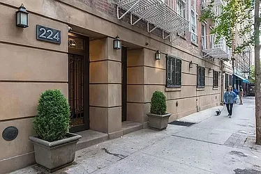 Rented by REAL New York