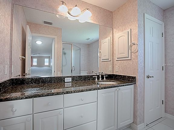 5th image of 1210 El Esparza Ln