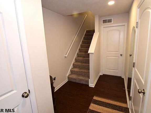 5th image of 124 Amicus Dr