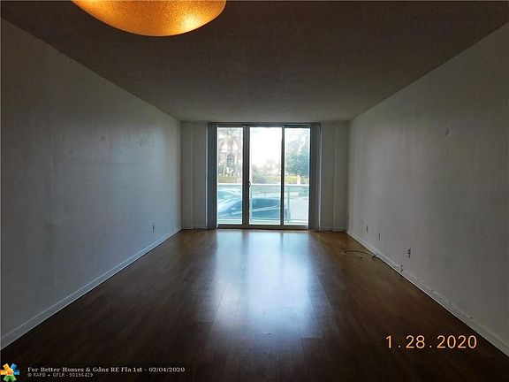 5th image of 19380 Collins Ave APT 122