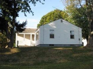 241 28th St NW, Barberton, OH