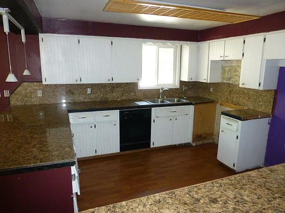 5th image of 11711 N Howard Ct