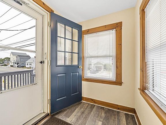 4th image of 755 Sea St #755