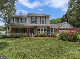 975 Groff Ave, Elizabethtown, PA 17022