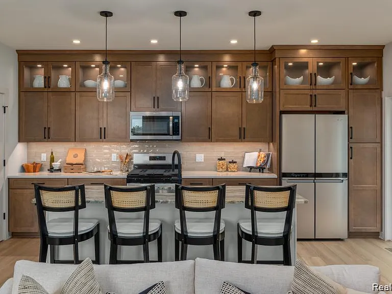 49495 Coldwater Ridge Dr — Photo 1