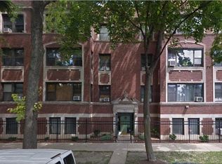 6829 N Greenview Ave #1, Chicago, IL 60626