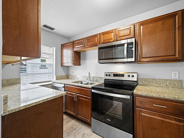 1403 S Bay Villa Pl — Photo 20