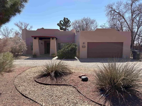 625 Calle Del Flor, Tularosa, NM 88352