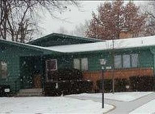 727 SW Oakley Ave, Topeka, KS 66606