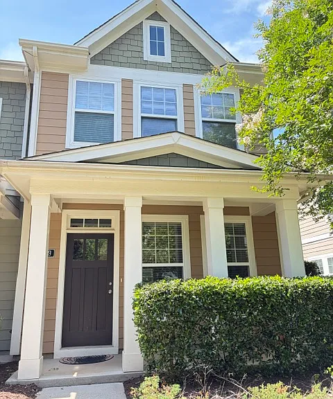 209 Legends Way — Photo 1