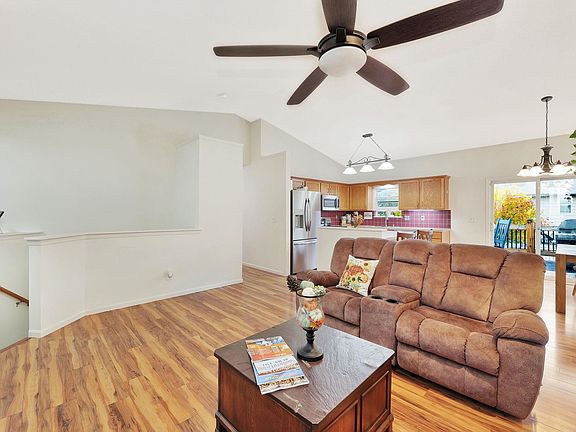 5th image of 1714 N Buckeye Ct