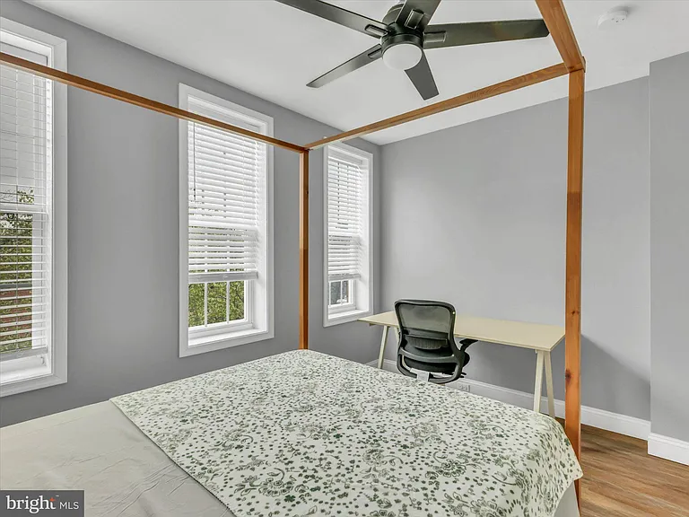 555 Presstman St — Photo 24
