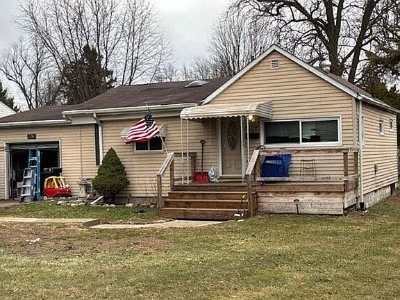 2nd image of 128 Teal Dr