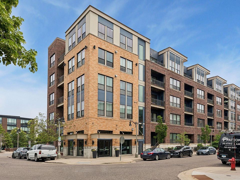1st image of 4525 Park Commons Dr Unit 319