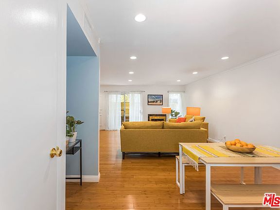 5th image of 5115 Kester Avenue #2