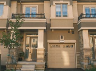 305 Garner Rd W #117, Hamilton, ON L9G3K9