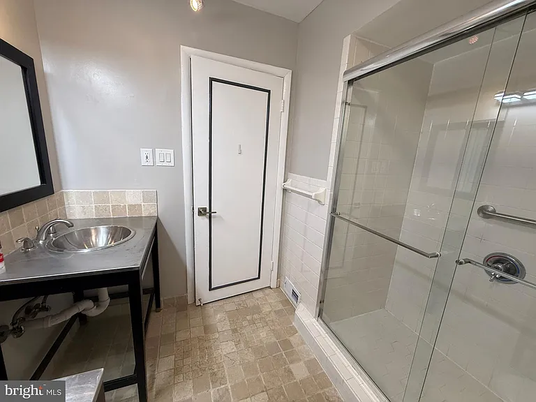 4140 Point Hollow Ln — Photo 27