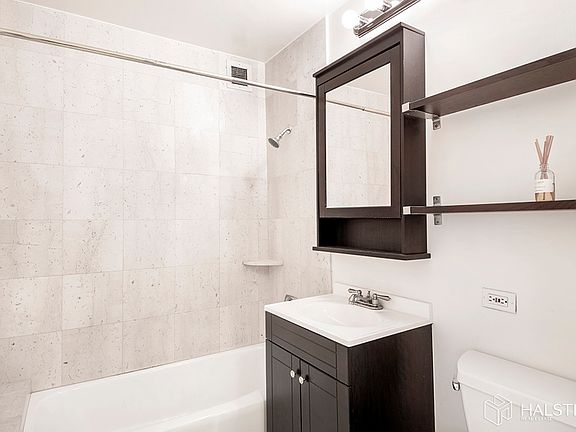 5th image of 112-01 Queens Blvd #4K