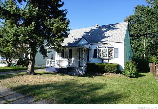 1st image of 140 N Legion Dr