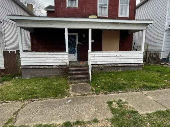 1104 Claire Ave, Steubenville, OH 43952