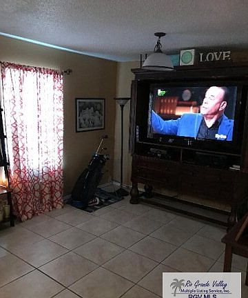 4th image of 2402 N Ed Carey Dr APT 38