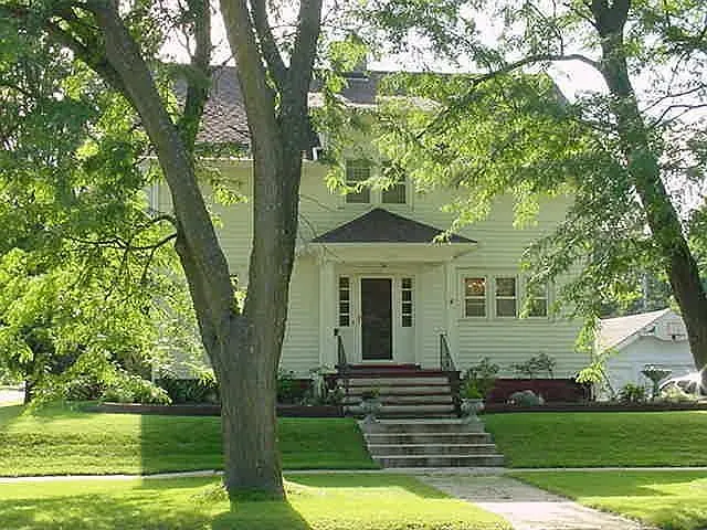 701 Marengo Ave photo 1