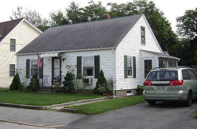 1st image of 377 Vine St