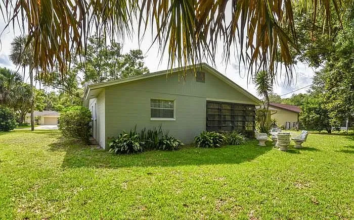 3 bed, 1648 sqft, $2,350 — Photo 2