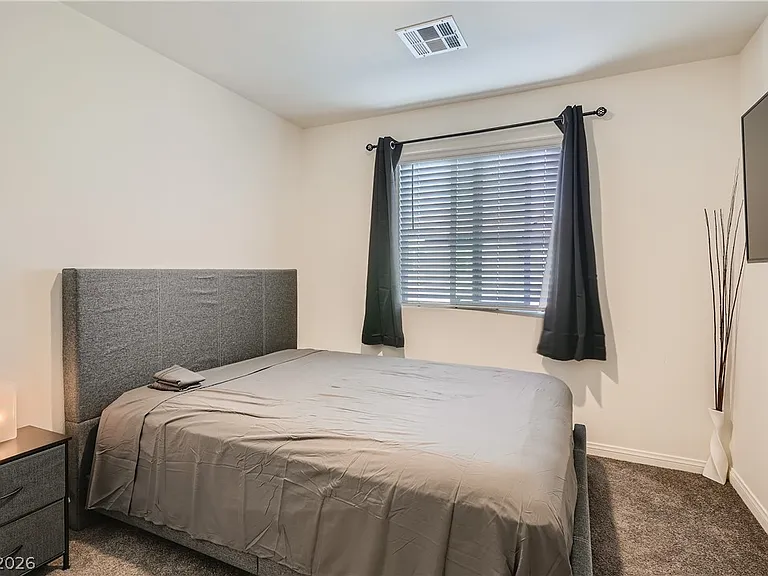 527 Clearsable Ave — Photo 7
