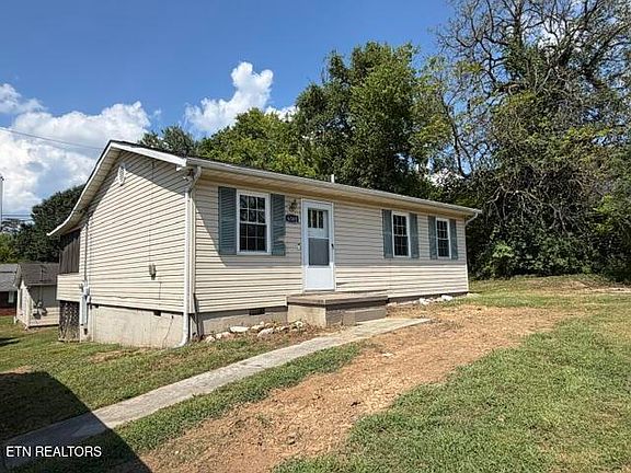 3rd image of 6305 Strawberry Plains Pike