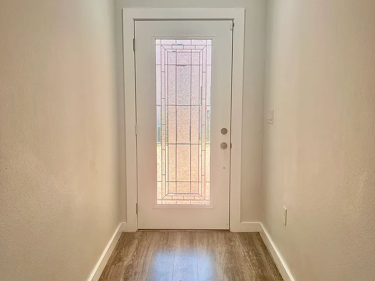 1954 Freedom Dr #1 — Photo 6