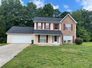 4281 Boulder Pointe Dr, Ellenwood, GA 30294