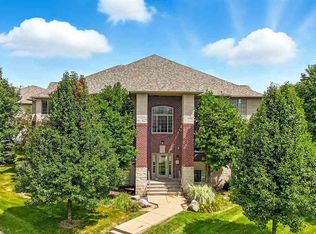 358 Camden Rd, Iowa City, IA 52245